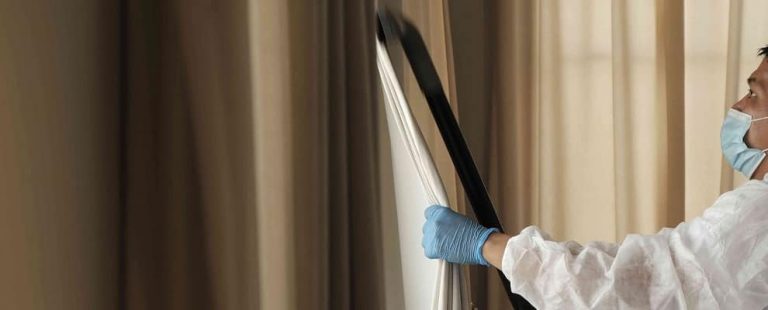 Clean curtains without harmful chemicals